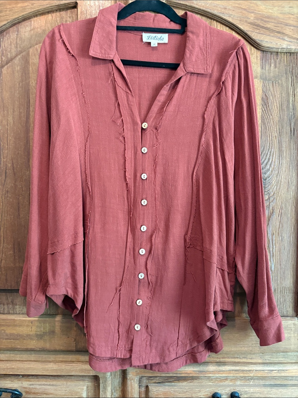 Listicle Women's Button-Down Shirt in Rust
